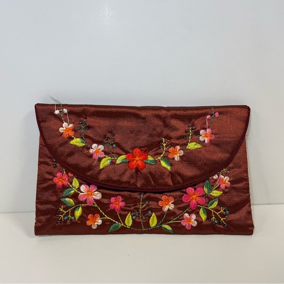 Handmade hand-embroidered small wallet - Picture 9 of 9